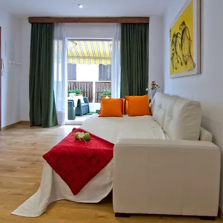 Atico San Francisco Con Terraza En Pleno Centro De - Pet Friendly By Globalsitges * Sitges